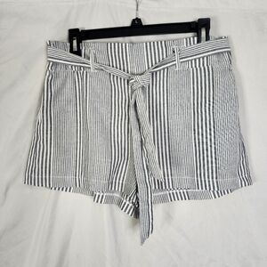 FAVLUX Fashion Size Medium Lightweight Gray & White Cotton Blend Paperbag Shorts